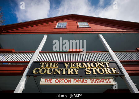 USA, Weston, le Vermont Country Store, extérieur Banque D'Images