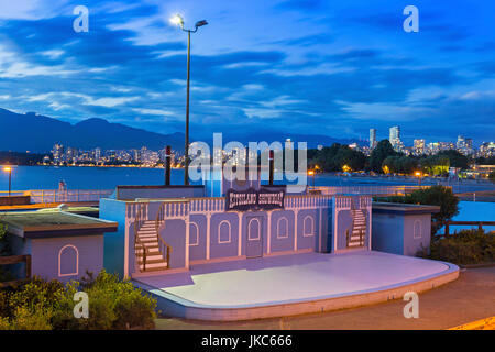 Kits Showboat Free Open Air amateur Theatre Stage sur Kitsilano Beach à Vancouver Colombie-Britannique Canada Banque D'Images