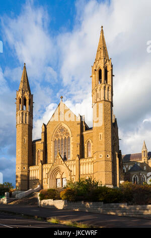 L'Australie, Victoria, Victoria, Bendigo, Cathédrale du Sacré-Coeur, coucher du soleil Banque D'Images