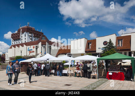 La Roumanie, la Transylvanie, Targu Mures, Piata Teatrului Square Banque D'Images