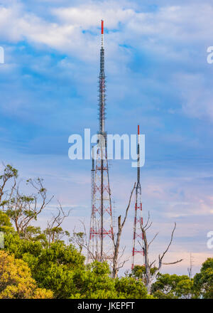 Sur la tour de radio haut de Mount Lofty Summit, Crafers, Adelaide Hills, Australie du Sud Banque D'Images