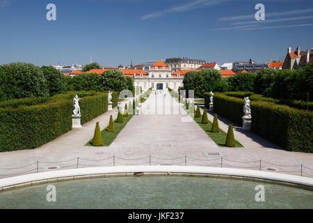 18 mai 2017, Vienne, Autriche : belle vue sur le jardin et le Palais du Belvédère inférieur Banque D'Images