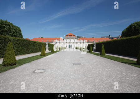 Voir à travers la propriété d'abaisser le Palais du Belvédère, Vienne, Autriche Banque D'Images