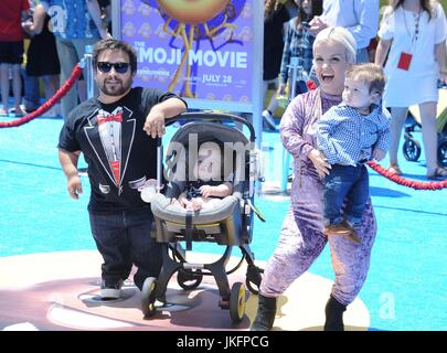 Au niveau des arrivées de l'EMOJI Première du film, Regency Village Theatre, Los Angeles, CA, 23 juillet 2017. Photo par : Dee Cercone/Everett Collection Banque D'Images