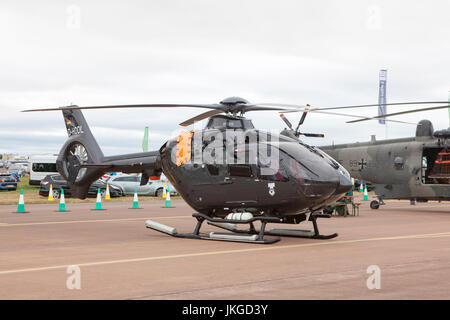 La marine allemande Marineflieger Hélicoptère Eurocopter Airbus DL au Royal International Air Tattoo RIAT 2017 Banque D'Images