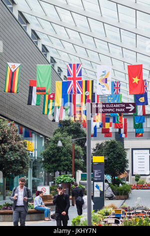 La rue, le centre commercial de Westfield, Stratford, Arrondissement de Newham, Londres, Angleterre, Royaume-Uni Banque D'Images