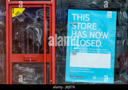 Agent de voyage arrêt shop à Southampton High Street Banque D'Images