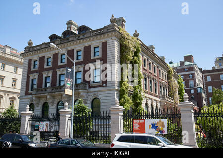 Andrew Carnegie mansion maintenant Cooper Hewitt design Smithsonian Museum New York USA Banque D'Images