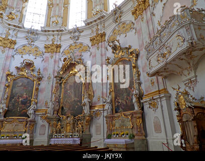 Intérieur magnifique église de l'abbaye d'Ettal, Garmisch-partenkirchen, Bavière, Allemagne Banque D'Images