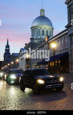 Montréal, Canada 22 juillet,2017.Marché Bonsecours dans le Vieux Montréal au crépuscule sur une chaude nuit d'été.Credit:Mario Beauregard/Alamy Live News Banque D'Images