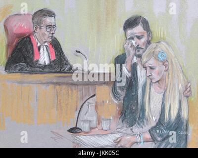 Artiste Cour dessin par Elizabeth Cook, de Charlie Gard Gard les parents de Chris et Connie Yates la lecture d'une déclaration à la barre des témoins à la Haute Cour de Londres, après avoir terminé leur lutte juridique plus de traitement pour leur bébé en phase terminale de maladie. Banque D'Images