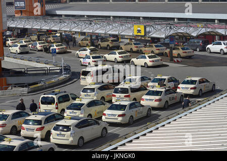 Les taxis, un terminal de l'aéroport de Tegel, village, Reinicken, Berlin, Allemagne, la borne A, Flughafen Tegel, Reinickendorf, Deutschland Banque D'Images