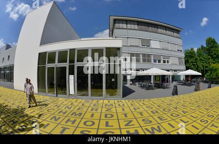 Galerie large de Berlin, ancienne Jakobstrasse, cross montagne, Berlin, Allemagne, Berlinische Galerie, Alte Jakobstrasse, Kreuzberg, Deutschland Banque D'Images