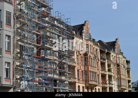 La rénovation, l'ancien bâtiment, high street, la montagne de beauté, Berlin, Allemagne, Renovierung Altbau,, Hauptstrasse, Schoeneberg, Deutschland Banque D'Images