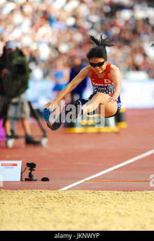 Londres, Royaume-Uni. 23 juillet, 2017. Hitomi Onishi (JPN) qui s'étend dans l'air pendant un saut dans la Women's Long Saut T42 lors de la finale mondiale d'athlétisme 2017 Para dans le stade de Londres, Queen Elizabeth Olympic Park. Crédit : Michael Preston/Alamy Live News Banque D'Images