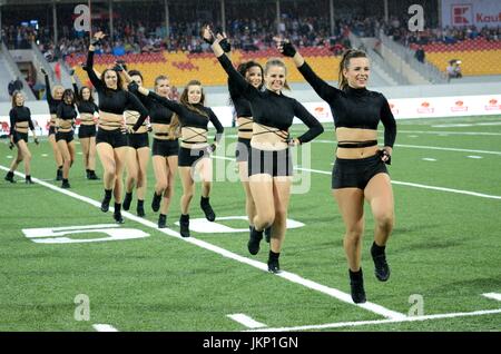 Wroclaw, Pologne. 24 juillet, 2017. Les Jeux Mondiaux 2017, Football Américain finale, match entre la France et l'Allemagne à Wroclaw, Pologne. Dans l'image : cheerleaders de l'équipe des Panthers de Wroclaw. Credit : Bartlomiej Magierowski/Alamy Live News. Banque D'Images