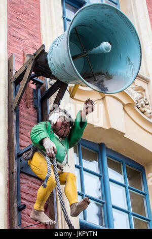 La bell ringer signe au-dessus de la Brasserie de la cloche à Lille, France. Banque D'Images