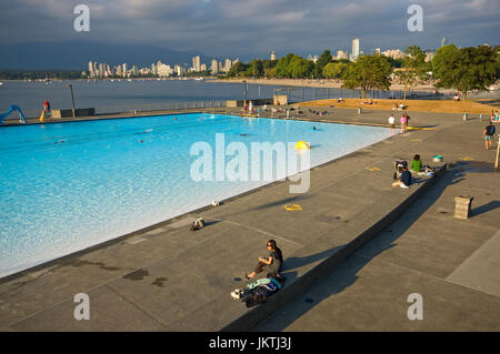 Piscine à Kitsilano Beach Park, English Bay, Vancouver, British Columbia, Canada Banque D'Images