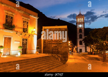 L'église de Santa Ana en Garachico au coucher du soleil. Garachico, Tenerife, Canaries, Espagne. Banque D'Images