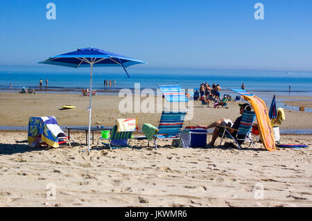 En milieu de matinée sur Howe's Beach - Dennis, Cape Cod, Massachusetts le Banque D'Images