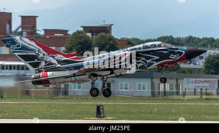 Panavia Tornado pa-2000 a décollé de Turin à fairford pour le Royal International Air Tattoo en Royaume-Uni. winner pour tornado avec meilleur livery. Banque D'Images