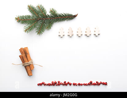 Composition de Noël, arrière-plan simple, télévision lay, copiez l'espace. Banque D'Images