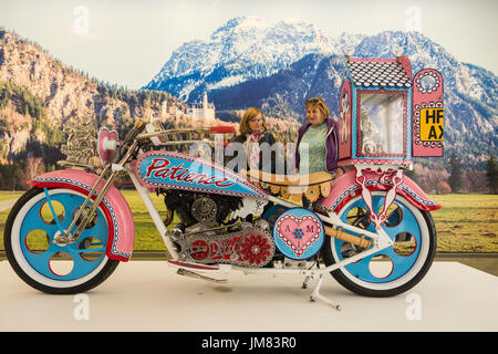 Grayson Perry patience moto à la Serpentine Gallery, Londres, Royaume-Uni Banque D'Images