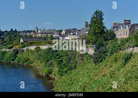 Coldstream et la rivière Tweed. Le Berwickshire, Scottish Borders, Scotland, Royaume-Uni, Europe. Banque D'Images