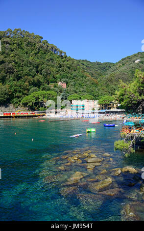 La plage de Paraggi près de Portofino, Ligury Banque D'Images