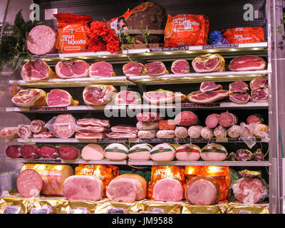 Ham compteur dans le supermarché, Rome, Latium, Italie, Europe Banque D'Images