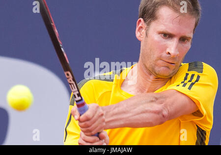 Hambourg, Allemagne. 26 juillet, 2017. Florian Mayer de l'Allemagne en action contre A. Kuznetsov, de la Russie dans le men's single à l'ATP-Tour Tennis Open allemand à Hambourg, Allemagne, 26 juillet 2017. Photo : Daniel Bockwoldt/dpa/Alamy Live News Banque D'Images