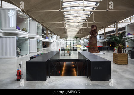 Paris, Halle Freyssinet, Station F Banque D'Images