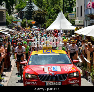 BRIANCON , FRANCE - 20 juillet 2017. Les cyclistes au début de l'étape 18 à Briançon , itinéraire Briancon / Izoard ,Tour de France 2017. Banque D'Images