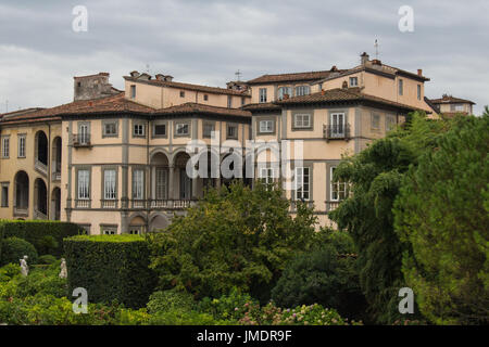 L'Italie, Lucca - 18 septembre 2016 : l'avis de Palazzo Pfanner le 18 septembre 2016 à Lucques, Toscane, Italie. Banque D'Images