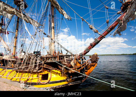 La TALL SHIPS RACES 2017 KOTKA. Kotka, Finlande 16.07.2017. Shtandart bateau dans le port de Kotka, Finlande Banque D'Images