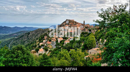 Speloncato en Corse, l'un des 100 plus beaux villages de france Banque D'Images