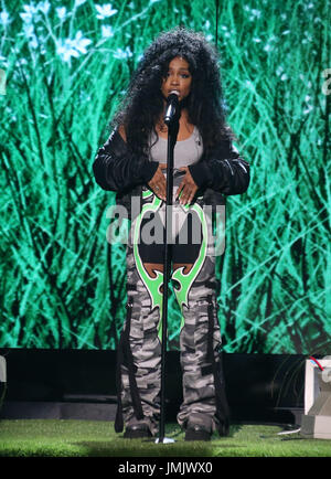 BET Awards 2017 - Spectacle : SZA Où : Los Angeles, California, United States Quand : 25 Juin 2017 Crédit : FayesVision/WENN.com Banque D'Images