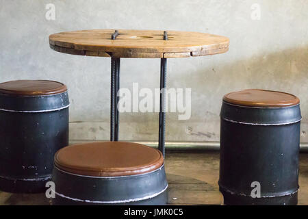 Mobilier de style rétro situé dans le coffee shop, stock photo Banque D'Images