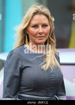 Carol Vorderman hors tournage Studios ITV Avec : Carol Vorderman Où : London, Royaume-Uni Quand : 27 Juin 2017 Crédit : Rocky/WENN.com Banque D'Images