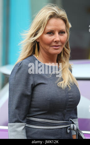 Carol Vorderman hors tournage Studios ITV Avec : Carol Vorderman Où : London, Royaume-Uni Quand : 27 Juin 2017 Crédit : Rocky/WENN.com Banque D'Images