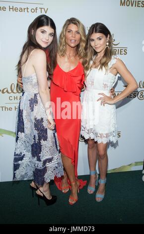 Californie, États-Unis. 27 juillet 2017. Lori Loughlin,Isabella Rose Olivia Jade Giannulli assister à Hallmark Channel Hallmark films Mystères 2017 été TCA Tour juillet 27,2017 Beverly Hills, Californie. Banque D'Images