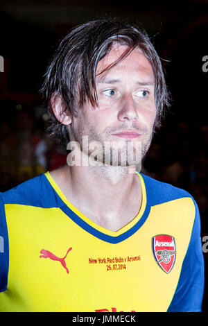 New York, NY, USA - 25 juillet 2014 : joueur de football d'Arsenal Tomas Rosicky assiste à la PUMA s'associe avec le Club d'Arsenal à débuts événement monumental Cannon à Grand Central Station à New York. Banque D'Images