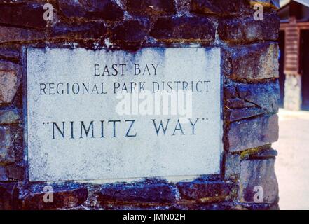 La signalisation pour Nimitz Cours à Inspiration Point dans la région de Tilden Regional Park, Berkeley, Californie, le 9 juin 2017. Banque D'Images