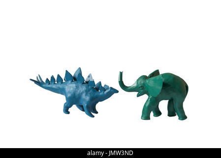 La pâte à modeler et de l'éléphant isolé dinosaure fond blanc Banque D'Images