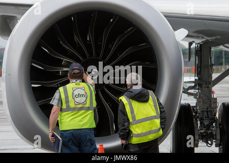 Photo : le Boeing 737 Max 8 de Norweigan part de l'aéroport d'Édimbourg, Sir Freddie Laker Banque D'Images