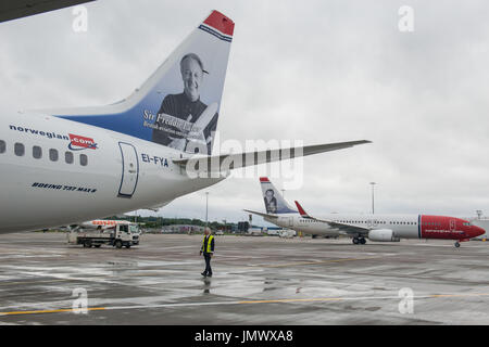 Photo : le Boeing 737 Max 8 de Norweigan part de l'aéroport d'Édimbourg, Sir Freddie Laker Banque D'Images