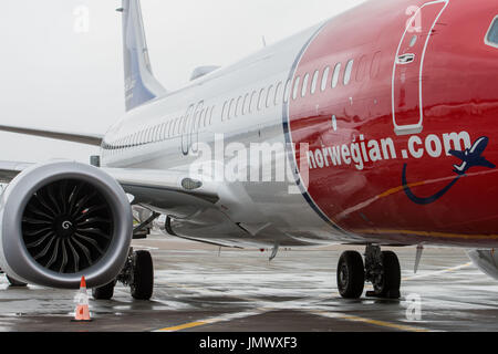 Photo : le Boeing 737 Max 8 de Norweigan part de l'aéroport d'Édimbourg, Sir Freddie Laker Banque D'Images