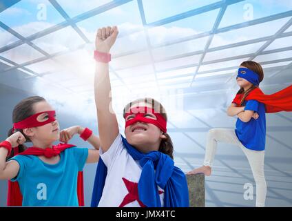 Composite numérique des enfants de super-héros avec windows background Banque D'Images