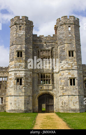 Une partie de l'ancien 13e siècle ruines de l'abbaye Titchfield Tudor, Titchfield à Fareham Hampshire dans la nouvelle forêt dans le sud de l'Angleterre Banque D'Images