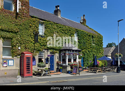 Le balai Inn, High Street, Coldstream, Scottish Borders, Berwickshire, en Écosse, Royaume-Uni, Europe. Banque D'Images